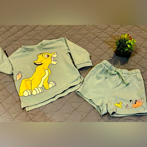 H&M Simba and Pumba set - Picture 1 of 1